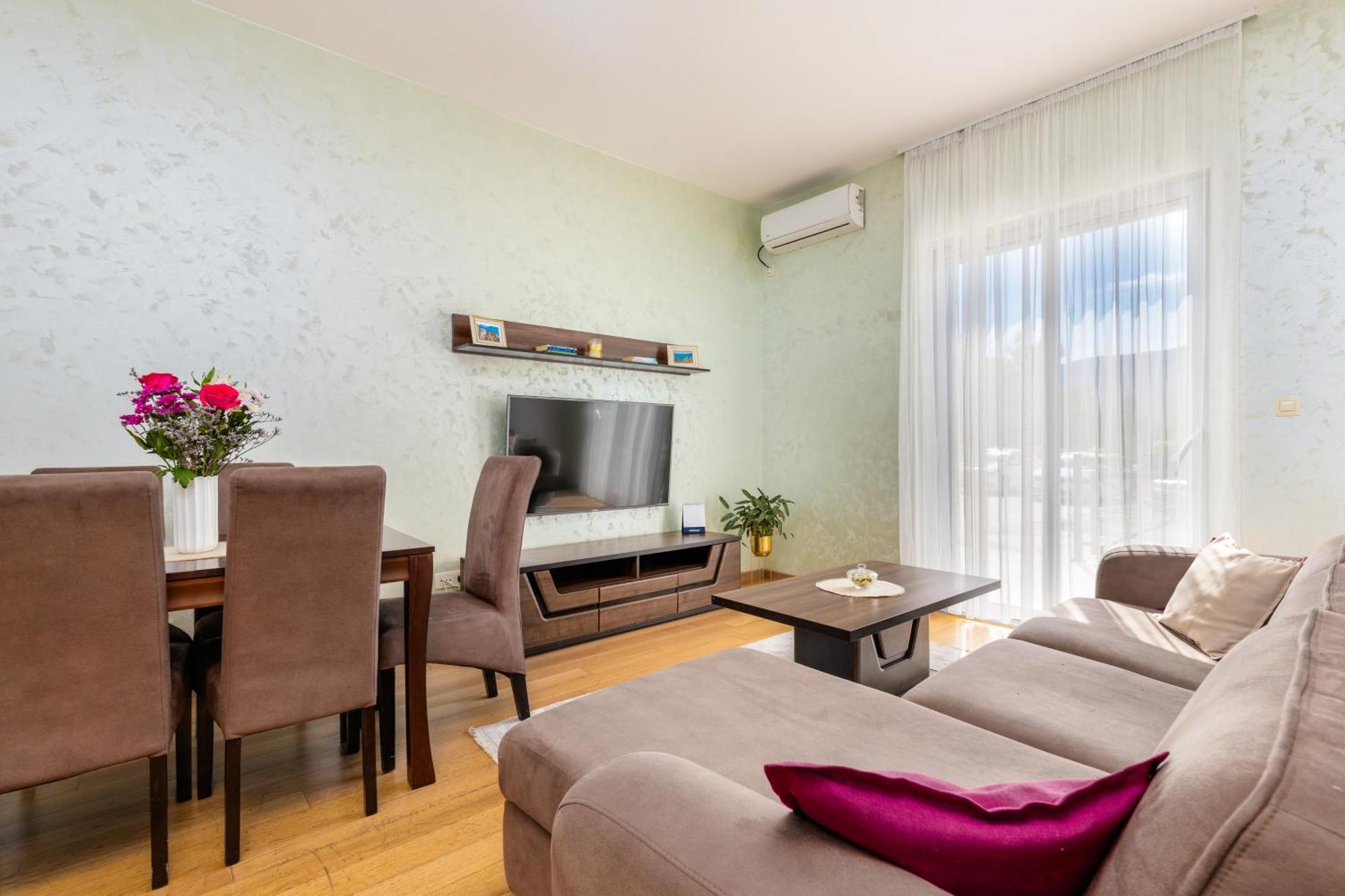 Apart Hotel M S Katunjanin Herceg Novi Kültér fotó